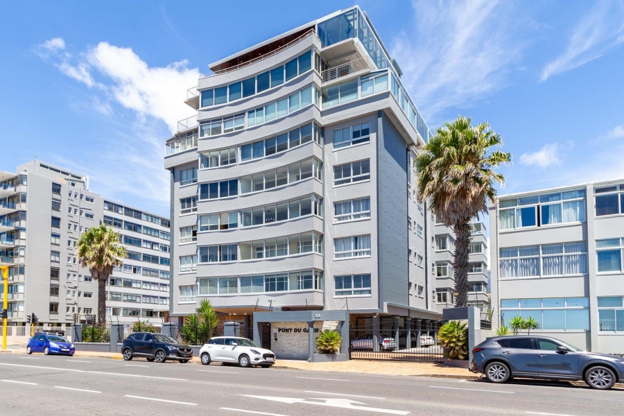 1 Bedroom Property for Sale in Mouille Point Western Cape